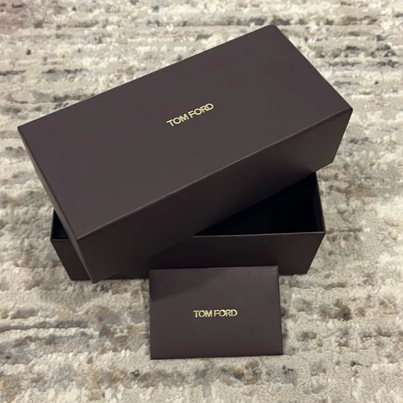 Tom Ford glasses box - Picture 1 of 6